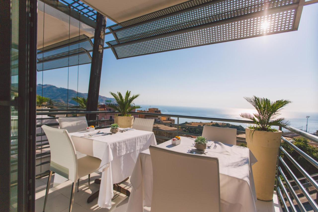 Taormina Palace Hotel Bagian luar foto