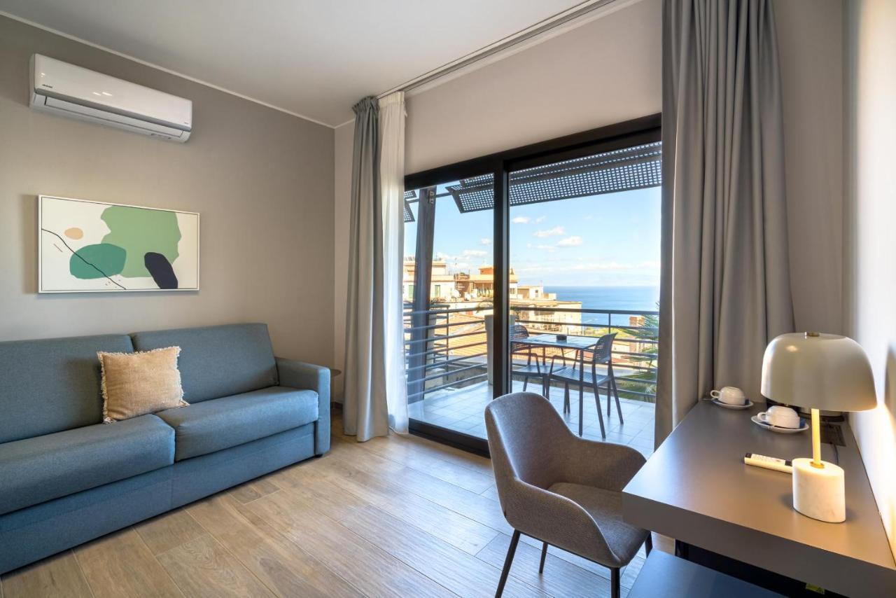 Taormina Palace Hotel Bagian luar foto