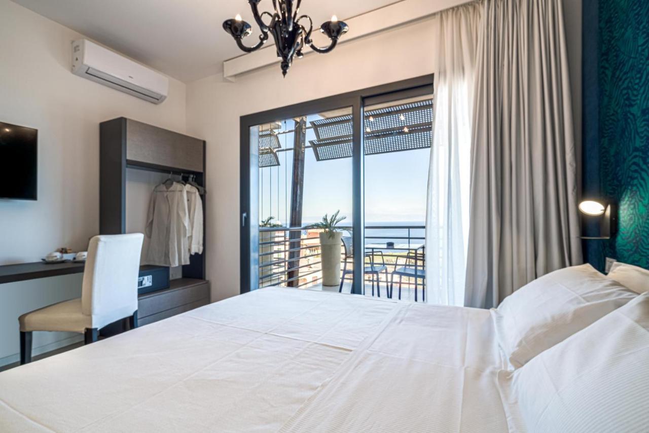 Taormina Palace Hotel Bagian luar foto